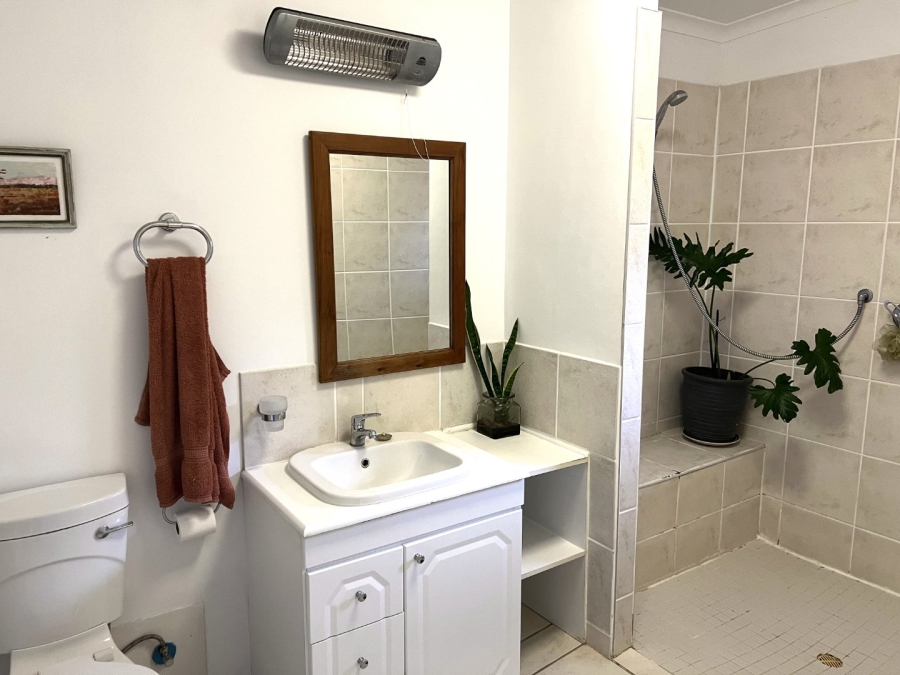 2 Bedroom Property for Sale in Harkerville A H Western Cape